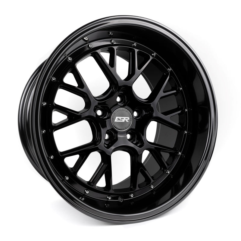 ESR CS11 19x9.5 5x114.3 ET22 Gloss Black